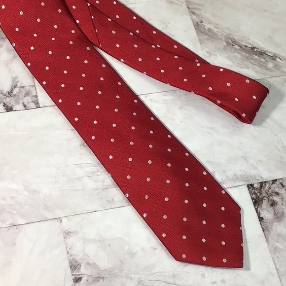 Michael Kors red and white polka dot silk tie - Picture 2 of 5